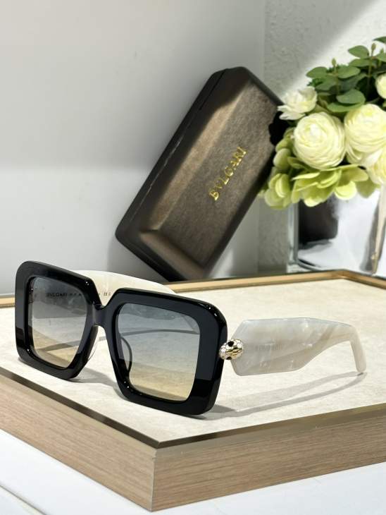 Picture of Bvlgari Sunglasses _SKUfw80444691fw